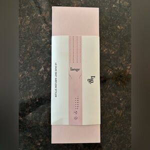 Lange Pink Hair Styling Tool